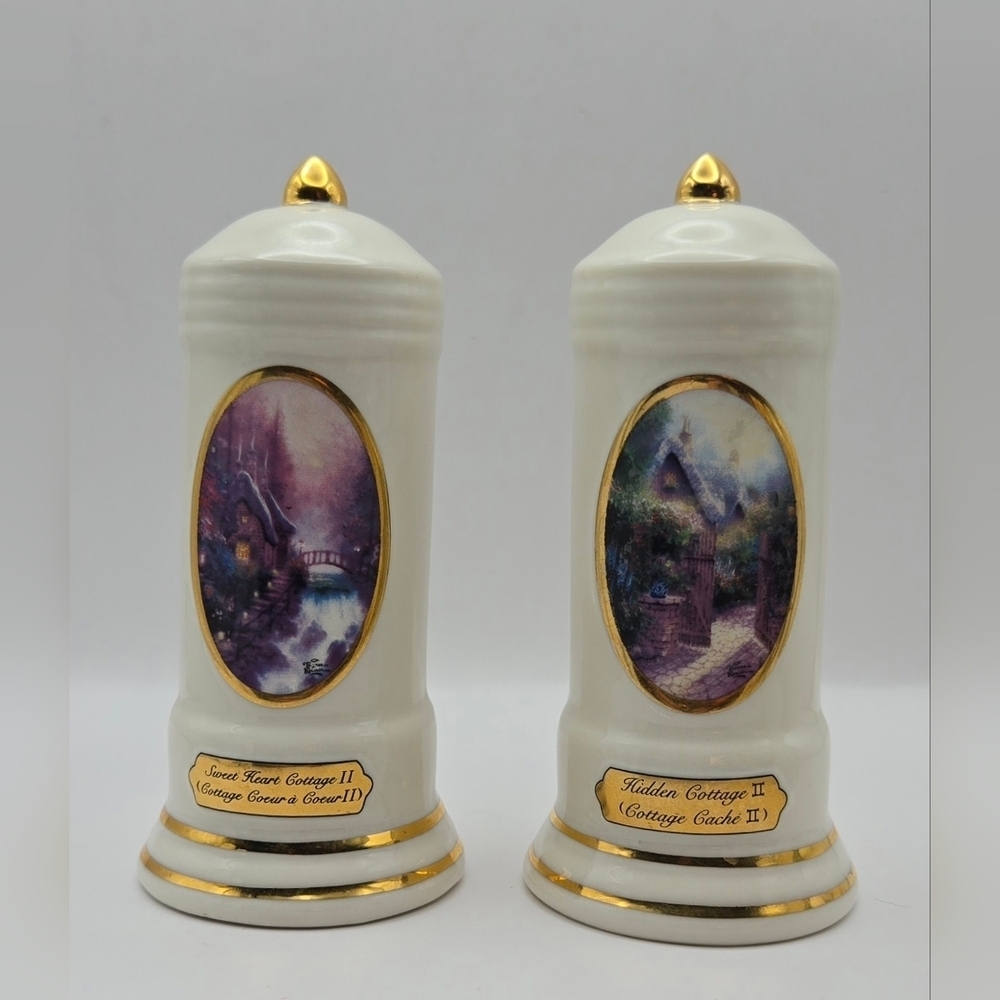 Thomas Kinkade Avon China Cottage Salt Pepper Shakers Gold Trim